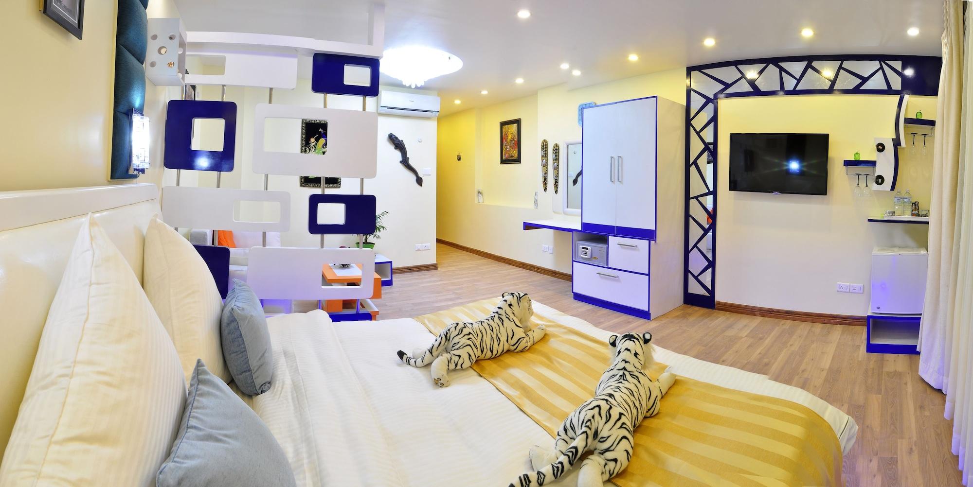 Royal Penguin Boutique Hotel & Spa Катманду Экстерьер фото